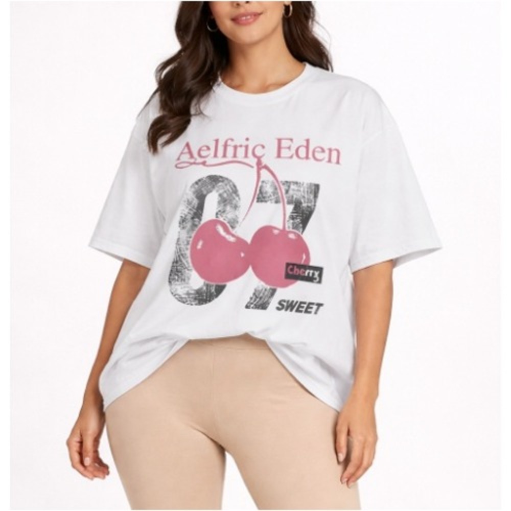 Aelfric Eden Women's White Short‎ Sleeve Cherry Graphic Tee Size M NWT